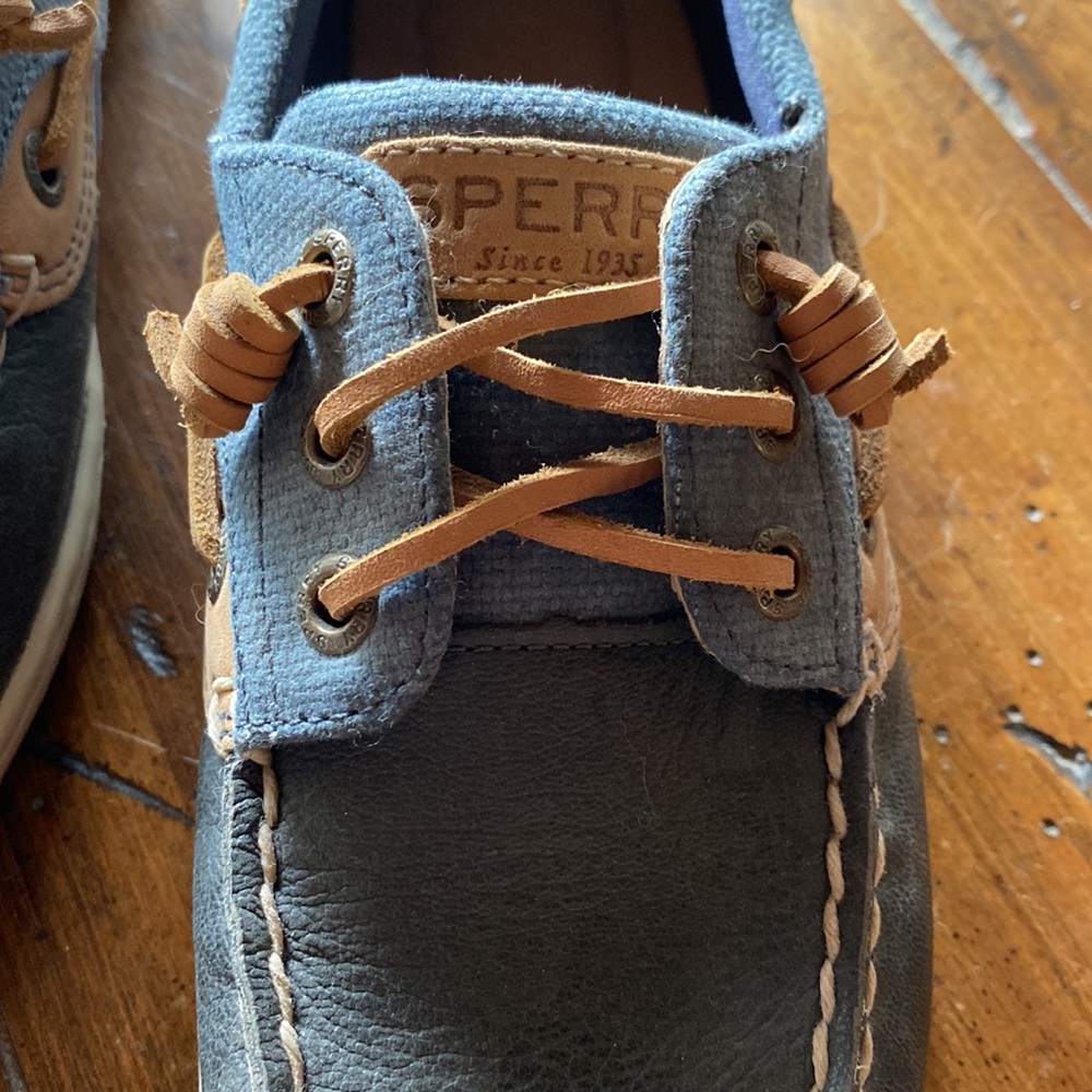 Sperry ladies size 7